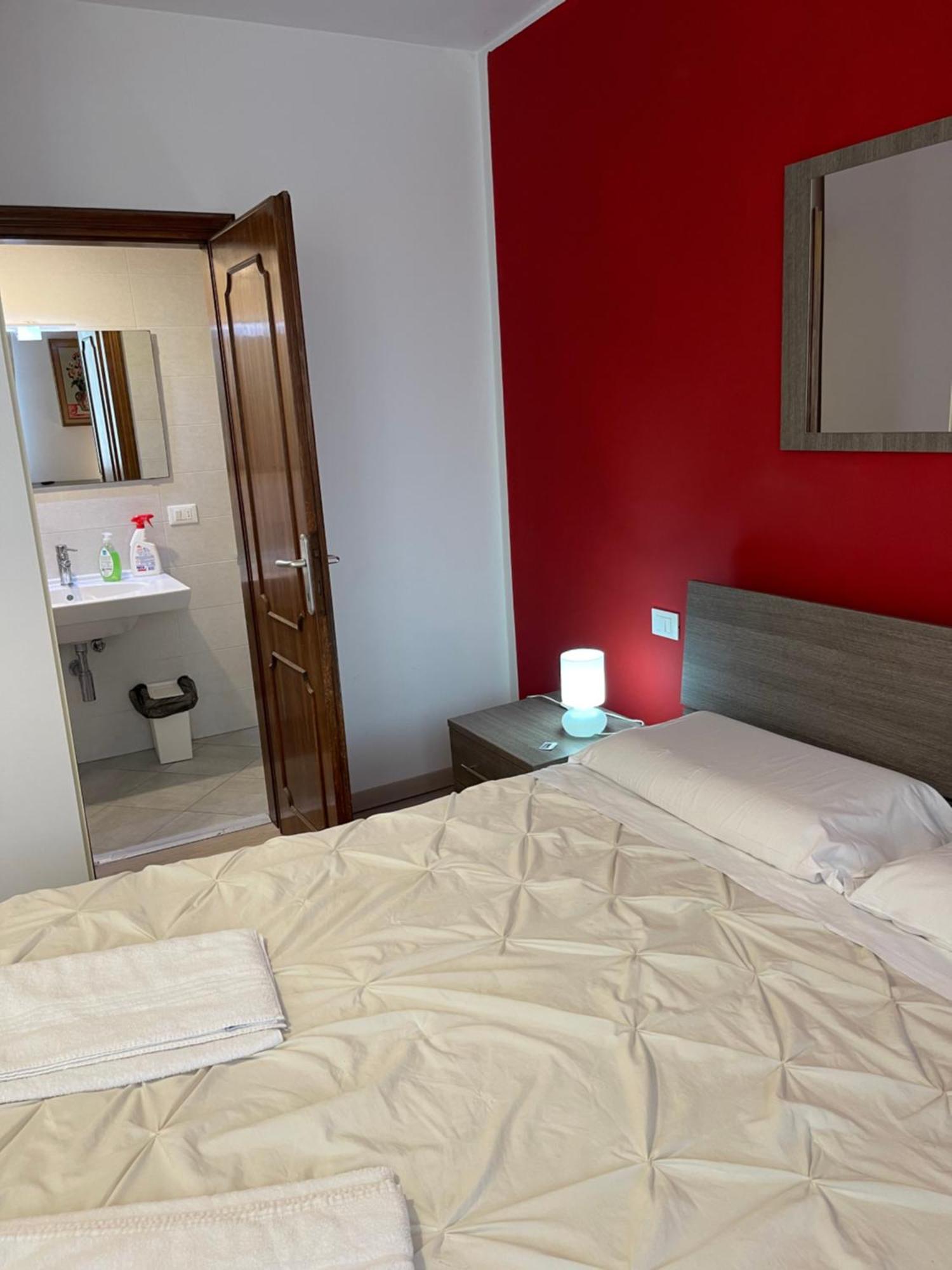 Romantic Enchantment With Private Bathroom 베니스 외부 사진