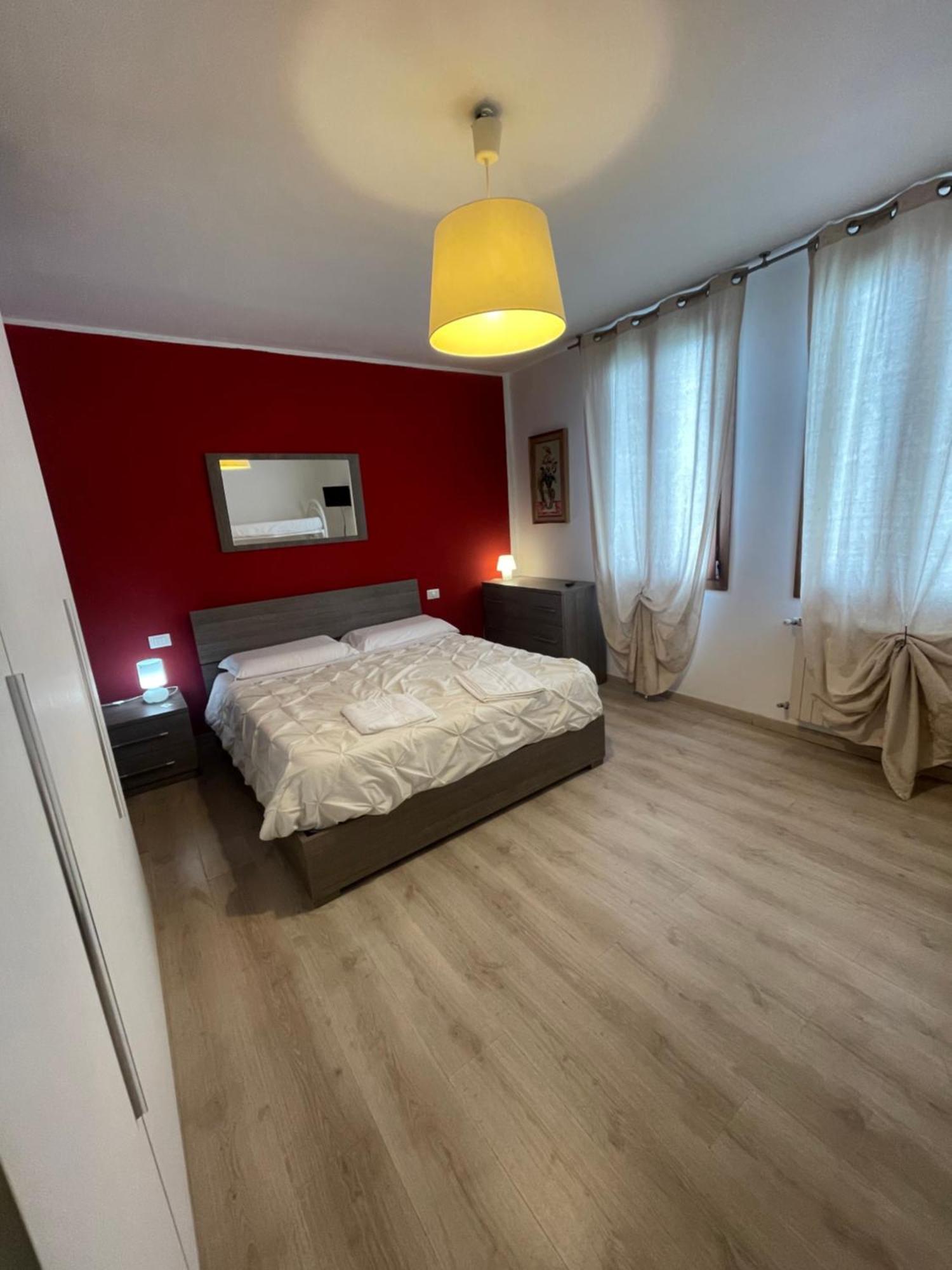 Romantic Enchantment With Private Bathroom 베니스 외부 사진